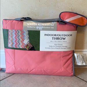 Indoor/Outdoor Throw